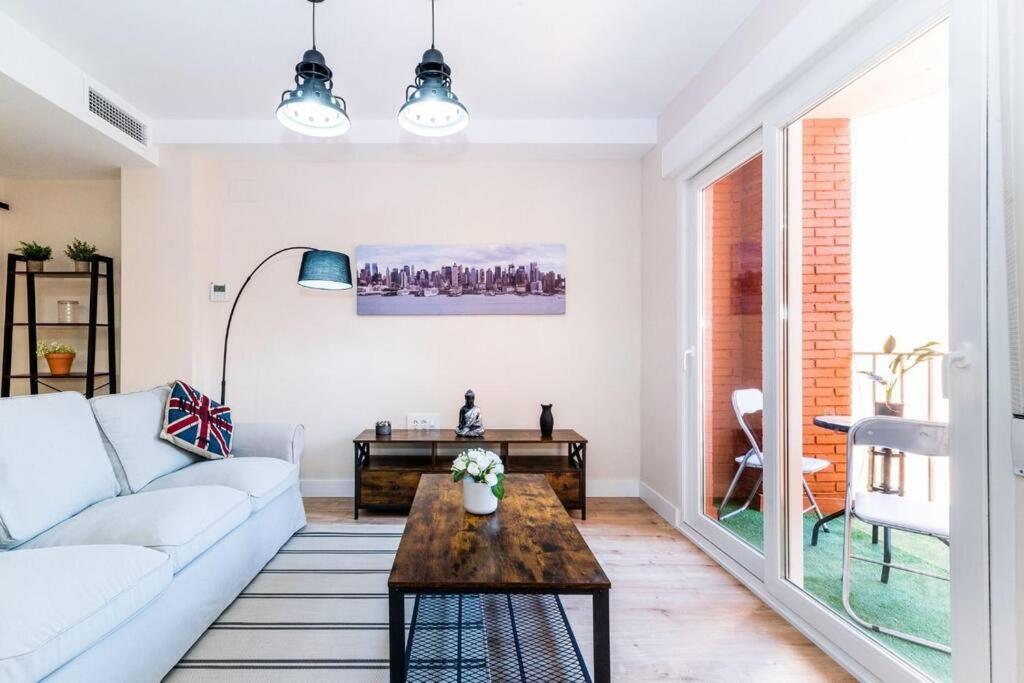 Modern Apartment Close To The City Center And Alhambra Гранада Екстериор снимка