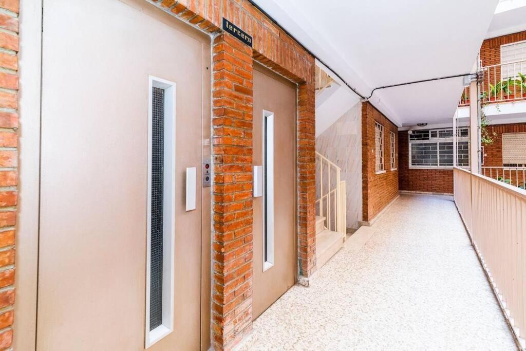 Modern Apartment Close To The City Center And Alhambra Гранада Екстериор снимка