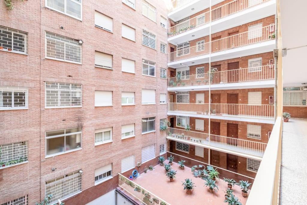Modern Apartment Close To The City Center And Alhambra Гранада Екстериор снимка