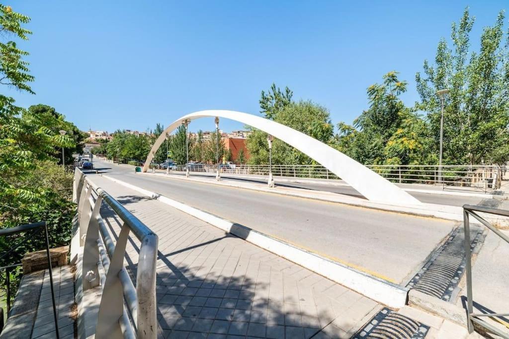 Modern Apartment Close To The City Center And Alhambra Гранада Екстериор снимка